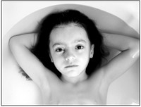 Natasha_In_Bath_with_hair3Heiss-2
